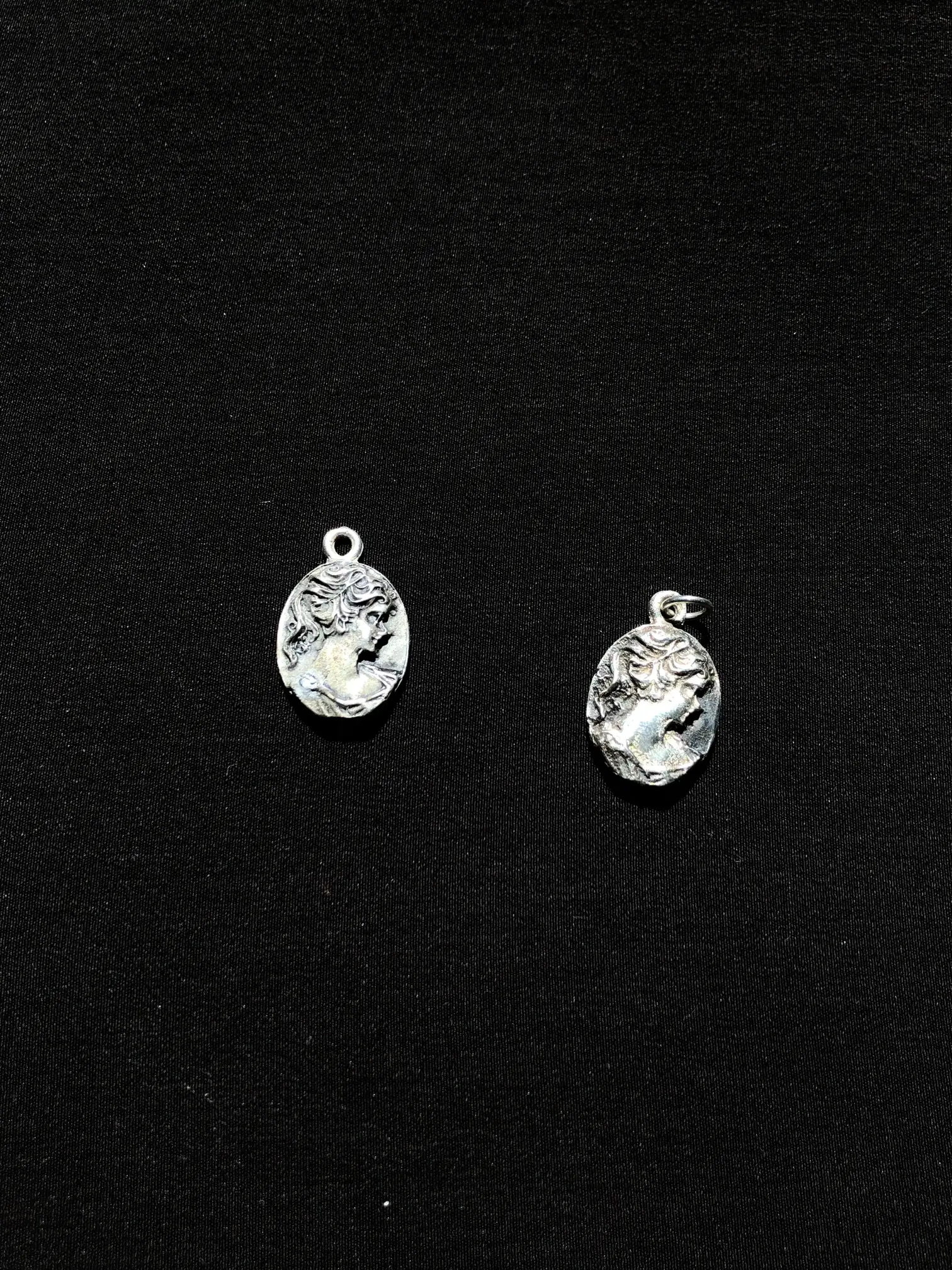 Lady pendant in 925 silver