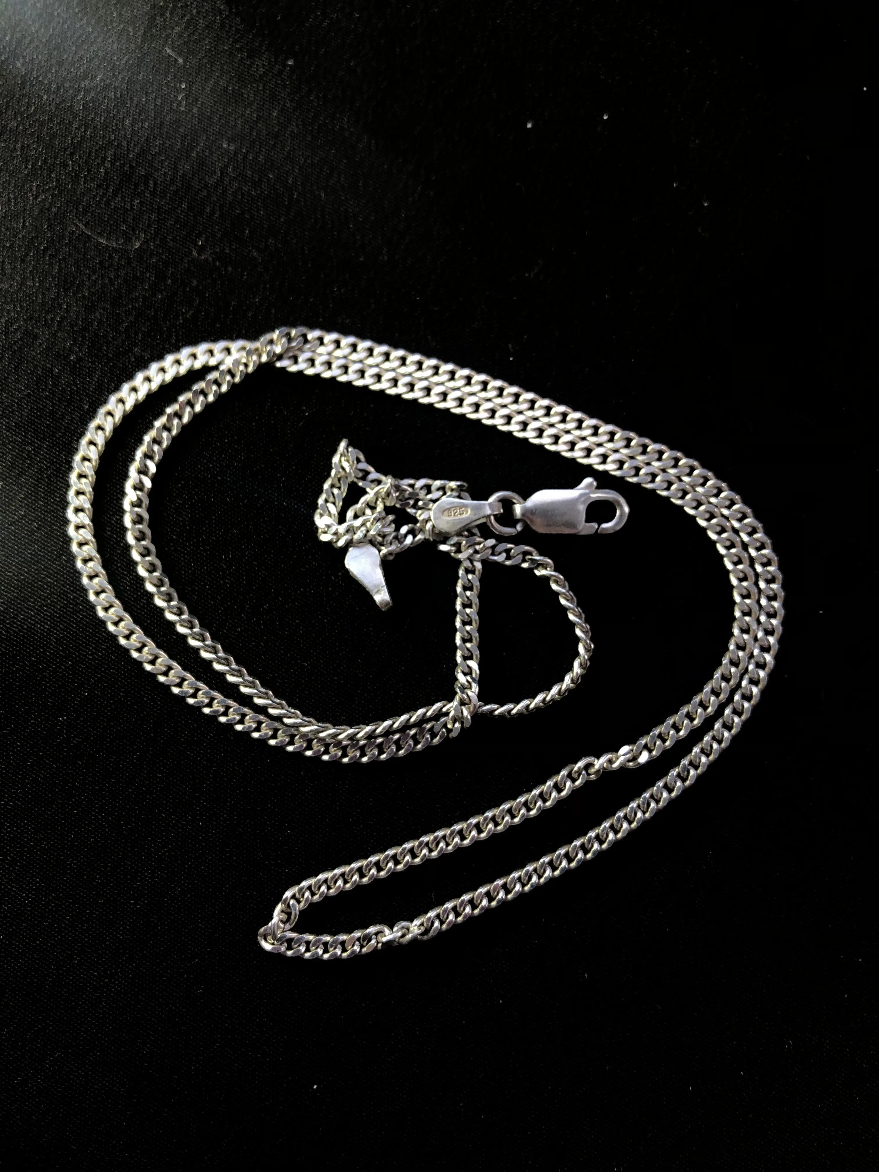 Silver curb chain